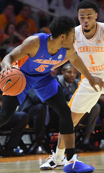 Noah Locke scores game-high 17, but Gators overwhelmed in loss to No. 1 Tennessee